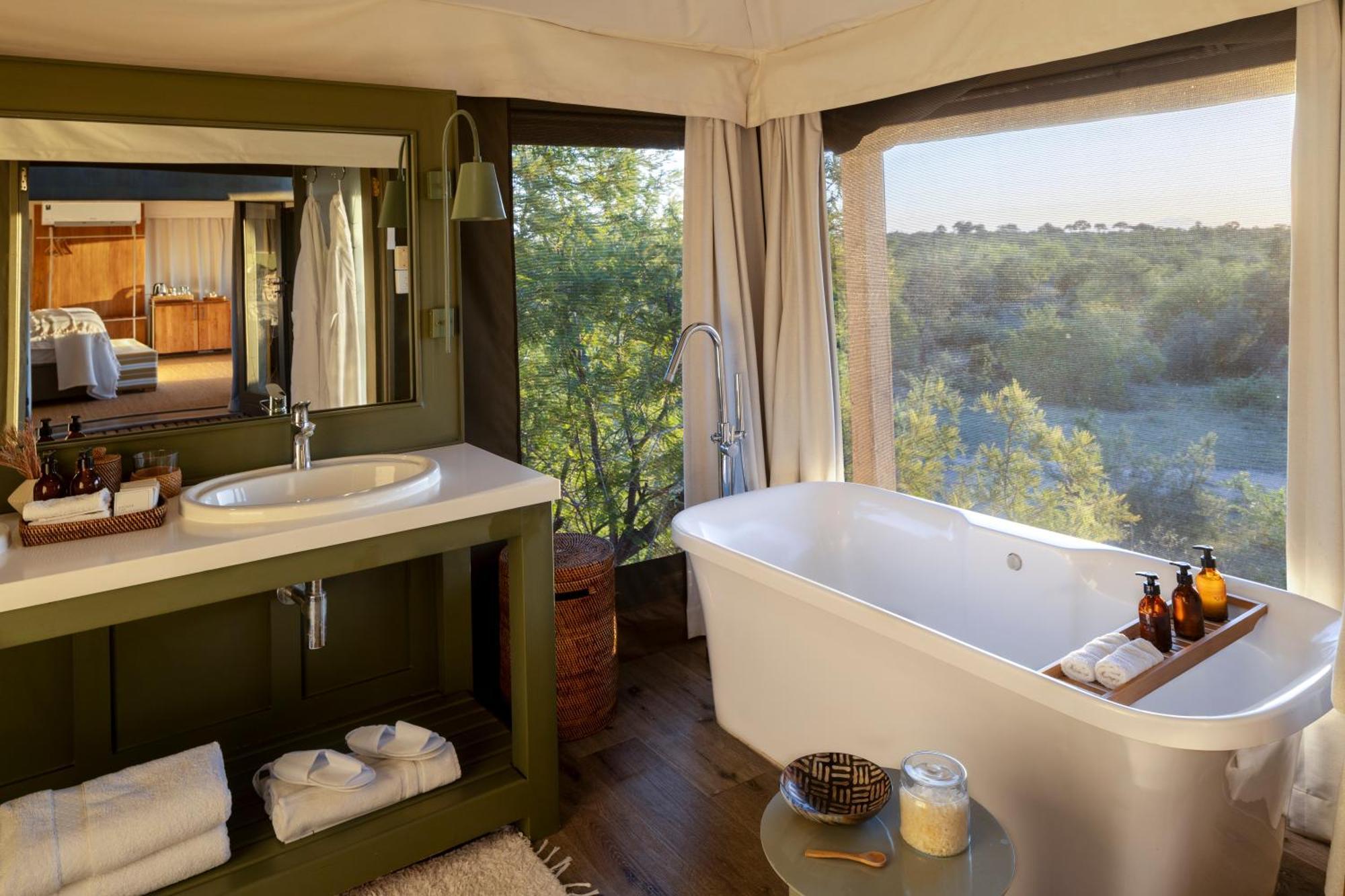 Simbavati Hilltop Lodge Timbavati Game Reserve Esterno foto